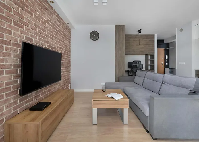 Spacious With Air Conditioning And Two Parking Spaces By Renters Апартаменты Вроцлав