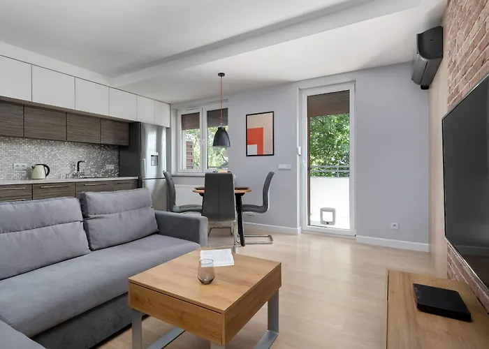 Апартаменты Spacious With Air Conditioning And Two Parking Spaces By Renters